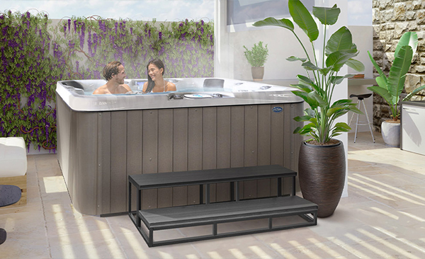 Escape™ Spas Gallipolois hot tubs for sale